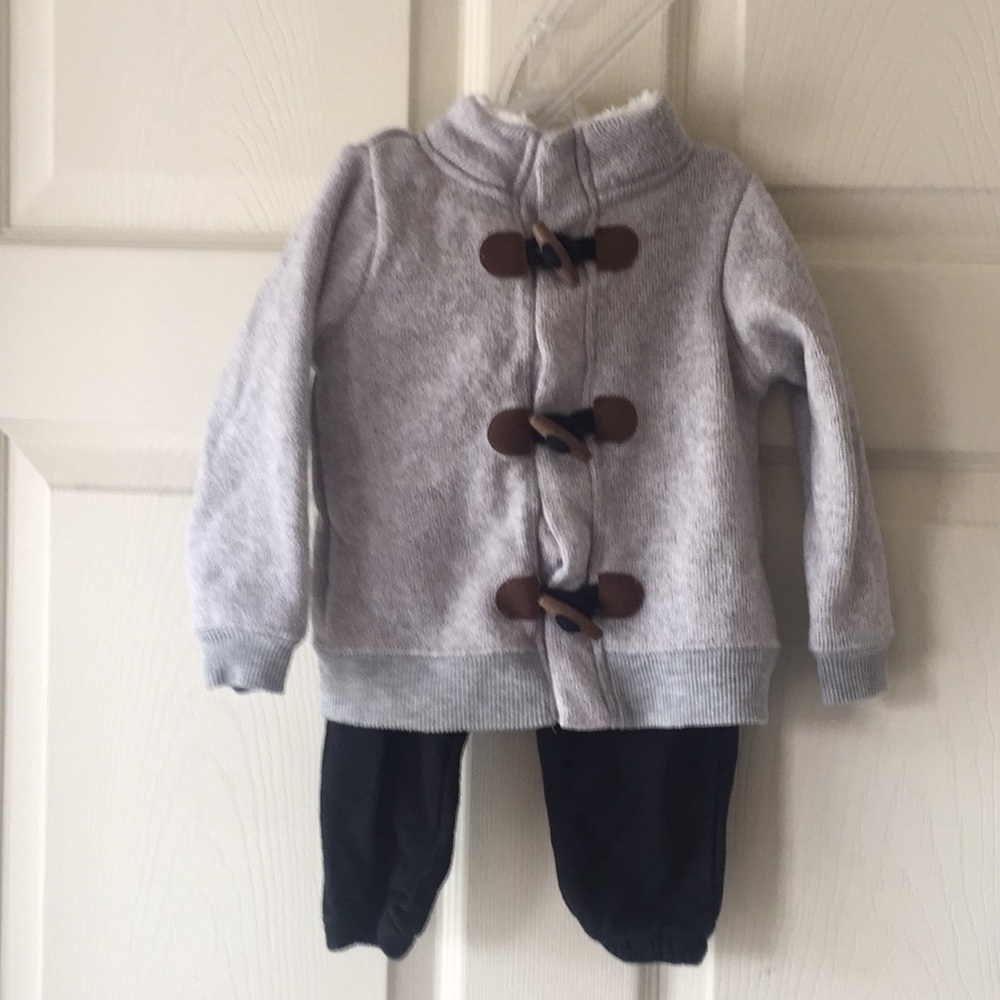 5/$20🌿Baby boy Carter’s outfit